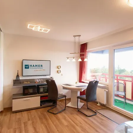 Terrassenhaus Duhnen, Th90 아파트